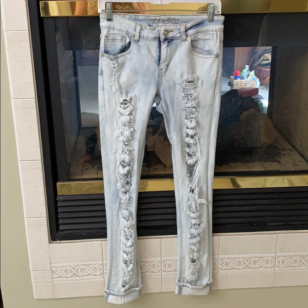 Bamboo Distressed Super Skinny Stretchable Jeans